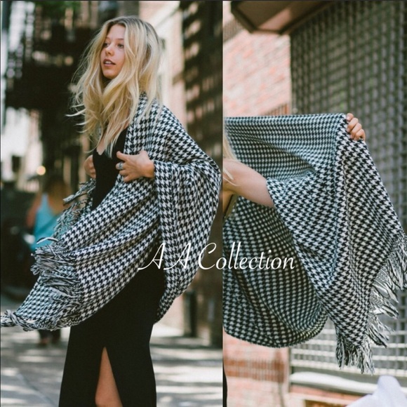 Oversized Tassel Houndstooth blanket scarf wrap - Picture 3 of 3